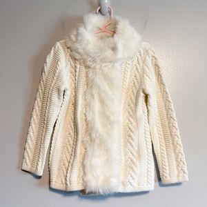 Tahari  Cable Knit Faux Fur Trim Pearl Detail Cream Sweater Girls Size 2T